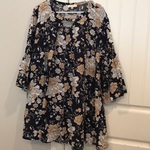 Light weight umgee dress